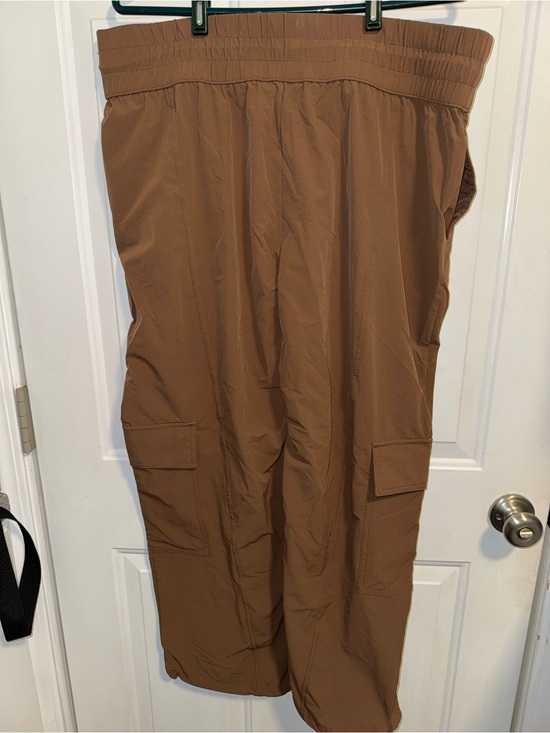 JoyLab Pants - Women’s Brown Cargo Jogger Pants - Elastic Waist